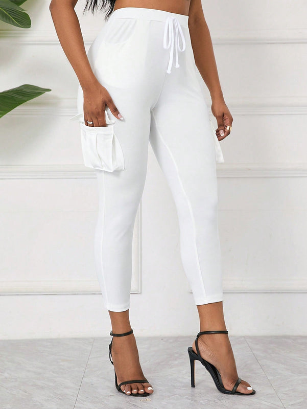 Lady Pantalones ajustados de moda de nueve puntos con bolsillo de solapa y cinturon
