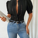 Prive Camisa de mujer en encaje guipur solido con detalles contrastantes y diseno simple