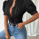 Prive Camisa de mujer en encaje guipur solido con detalles contrastantes y diseno simple