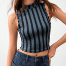 Forever 21 Top sin mangas de punto falso con estampado de rayas tejidas