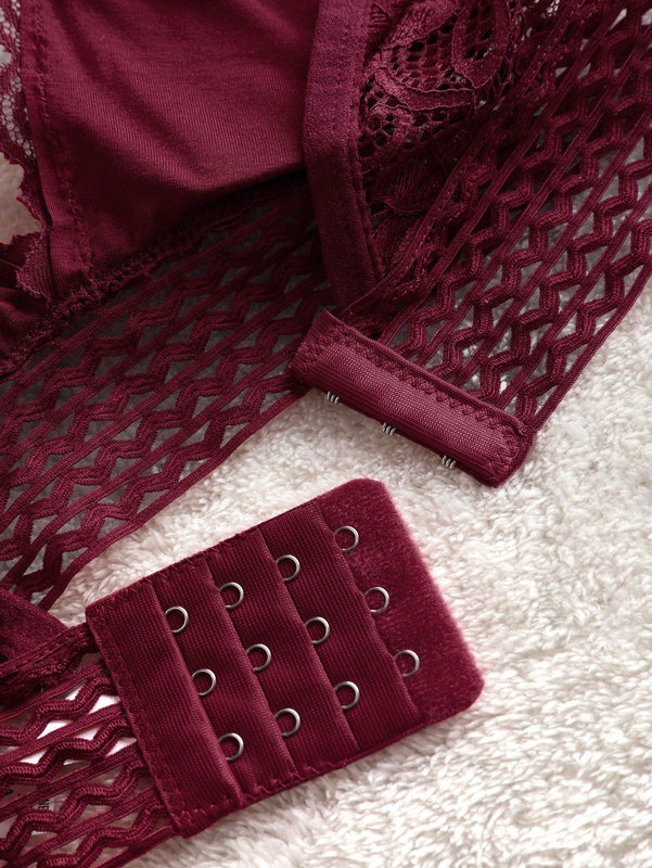 Conjunto de 8 piezas de sosten y Tangas para mujer en unicolor y con encaje y detalle de borde de concha