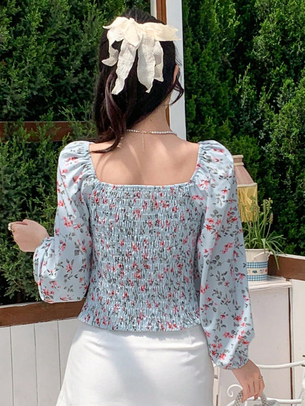DAZY Camisa de manga larga con estampado floral y volante en el pecho para mujer