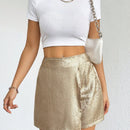 Essnce Shorts diarios simples de color metalico para mujer