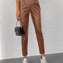 Pantalones conicos casuales con diseno de botones de color liso