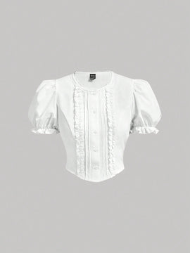 MOD Blusa blanca recortada con mangas cortas abullonadas, cuello y cintura de encaje