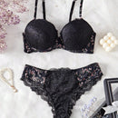 Conjunto de sujetador con aro y encaje con estampado floral