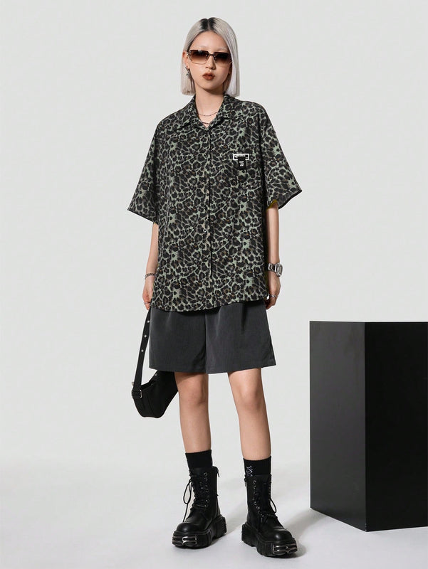 Coolane Shorts de traje con diseno plisado de moda para mujeres, adecuados para atuendos de primavera y verano con estilo callejero