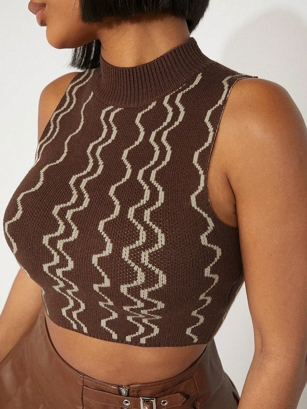 Haute Top Corto De Cuello Alto Simulado Con Ondas De Sueter