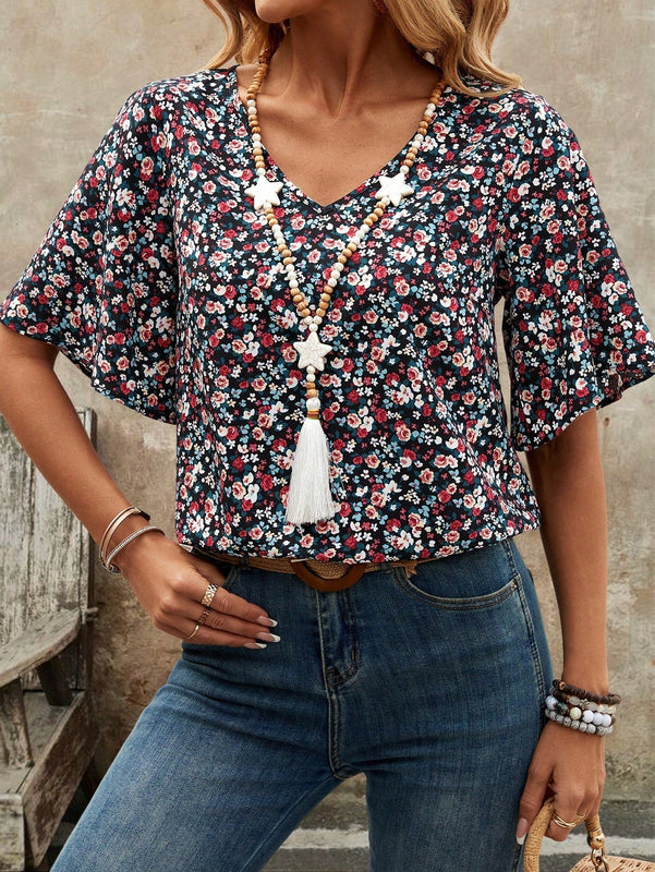 EMERY ROSE Camiseta de manga corta con cuello redondo para mujer con patron de estampado floral para verano