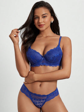 DesireSculpt Set de lenceria con corazon con encaje con aro