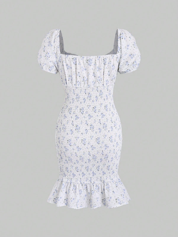 Vestido floral de manga farol con nudo delantero con fruncido bajo con fruncido