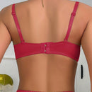 Sujetador push-up suave y sencillo con tirantes cruzados delanteros y relleno