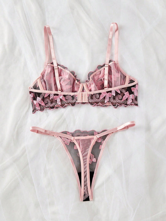 NEW 2 piezas/set Conjunto de lenceria sexy para mujeres bordado en 3D