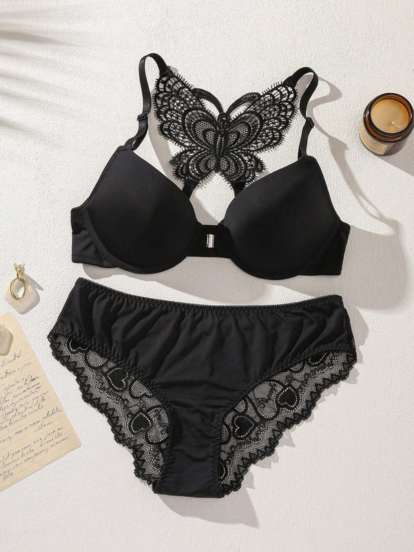 Juego de ropa interior femenina con diseno de mariposa en la parte trasera que incluye una prenda inferior y una parte superior