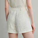 MOTF PREMIUM SHORTS SOLIDOS DE ENCAJE CON BOLSILLO INCLINADO