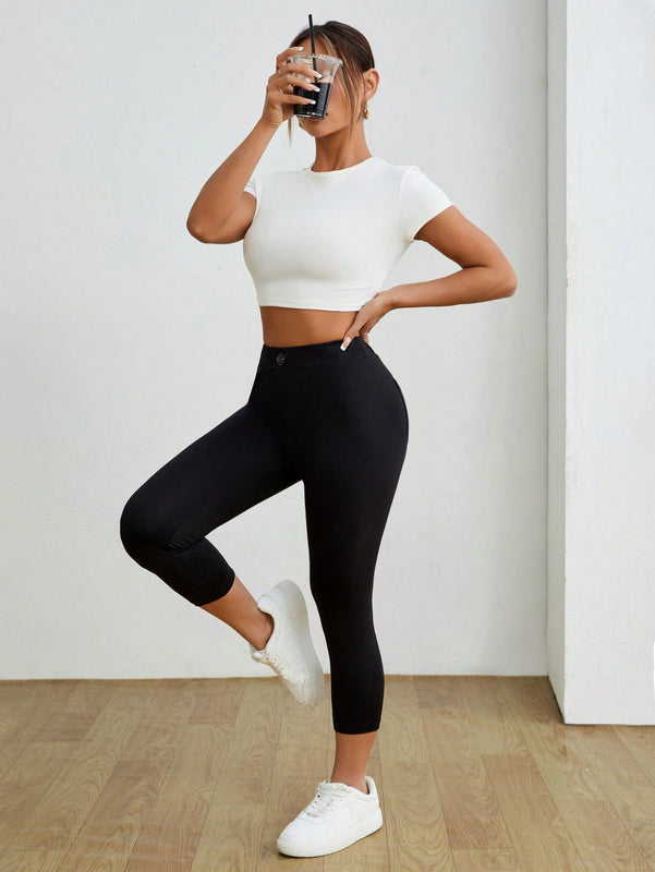 PETITE Mallas negras informales y elasticas para mujeres con detalles de etiqueta en la parte trasera