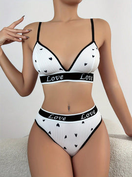 Juego de sujetador para mujeres con estampado de letras y corazones, bikini de tela comoda y agradable para la piel, con panty triangular