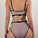 Conjunto de sujetador de tela comoda y suave para mujer con tanga bikini