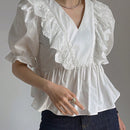 NEW DAZY Blusa de cuello en V con encaje y ribete de volantes, de color puro y con parches para mujer