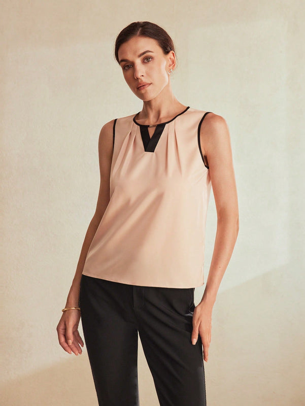 MOTF Classy Blusa sin mangas con detalle de orificio en el cuello, ribete de contraste y pliegues plegados