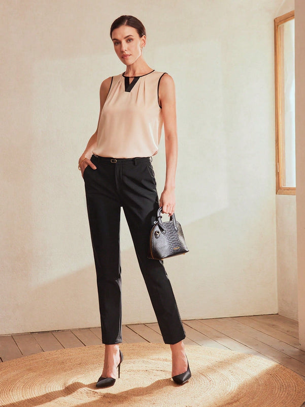 MOTF Classy Blusa sin mangas con detalle de orificio en el cuello, ribete de contraste y pliegues plegados