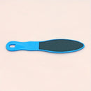 Lima de pies para pedicura de doble cara - Removedor de callos con mango de plástico ergonómico para piel seca - Raspador de pies manual y herramienta exfoliante - Accesorio de baño no eléctrico