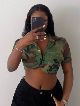 Slayr Camisa casual para mujer con cuello de solapa, abierta con estampado de camuflaje y corte truncado-H de calle