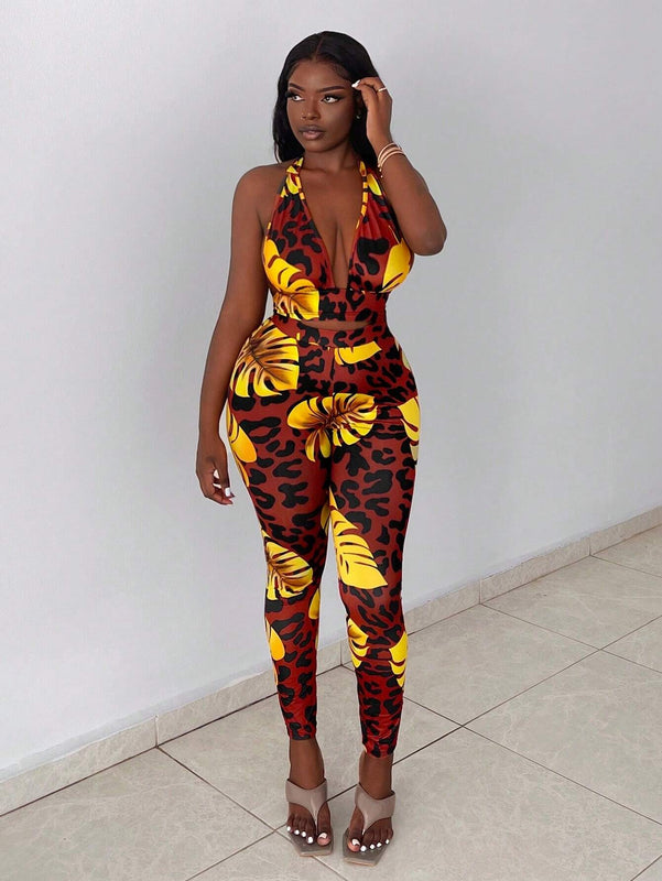 Slayr Conjunto tropical con top halter estampado y crop, espalda abierta y leggings estampados con diseno tropical para vacaciones (talla E)