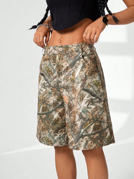 Coolane Shorts impresos con estampado de ramas sueltas y de moda para el verano