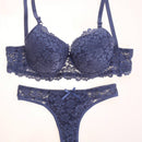 Conjunto De Ropa Interior Para Mujer: Sujetador Y Tanga De Encaje