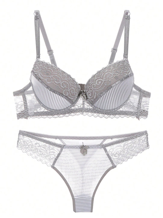 Conjunto de sujetador push up de encaje sexy para mujeres con rayas y braguitas triangulares