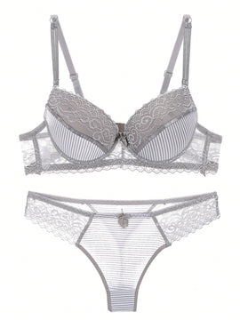 Conjunto de sujetador push up de encaje sexy para mujeres con rayas y braguitas triangulares