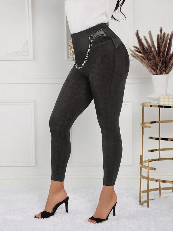 Lady Pantalones de mujer de ajuste delgado y de moda con decoracion de cadena de metal