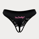 Panties sexys para mujer con tanga abierta con encaje y patron impreso en la parte posterior