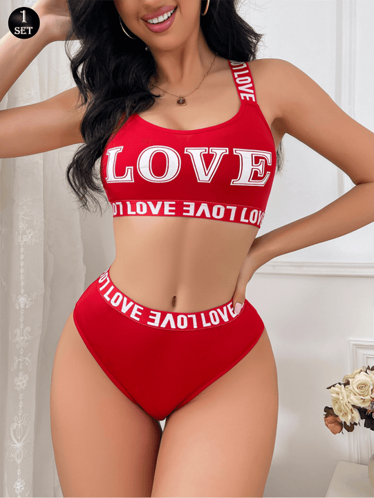 Conjunto de sujetador deportivo y panty sexy con diseno sin espalda e impresion de letra "LOVE"