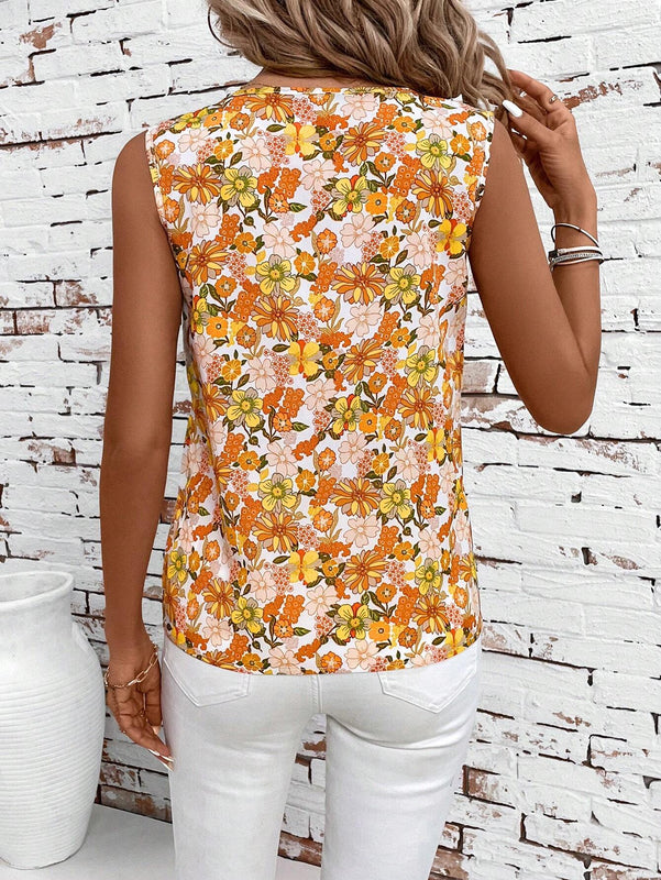 Camisa de mujer con ribete de volantes y cuello en V