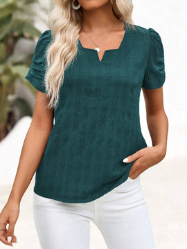 Camisa de verano para mujer con cuello en V pequeno y pliegues en las mangas, con punos de manga corta