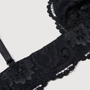 Sosten sexy y comodo de copa triangular de encaje negro para mujer con tirantes delgados