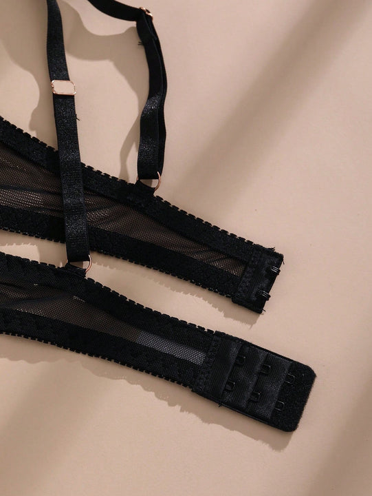 NEW Conjunto de ropa interior sexy de encaje negro para mujeres con sujetador push-up con aros, sujetador y ropa interior transparentes bordados