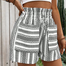 VCAY Shorts holgados de mujer con diseno de estampado geometrico, ribete de volantes, cintura ajustable con lazo