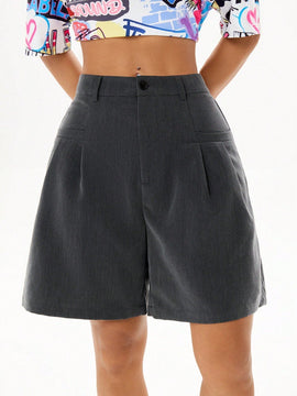 Coolane Shorts de traje con diseno plisado de moda para mujeres, adecuados para atuendos de primavera y verano con estilo callejero