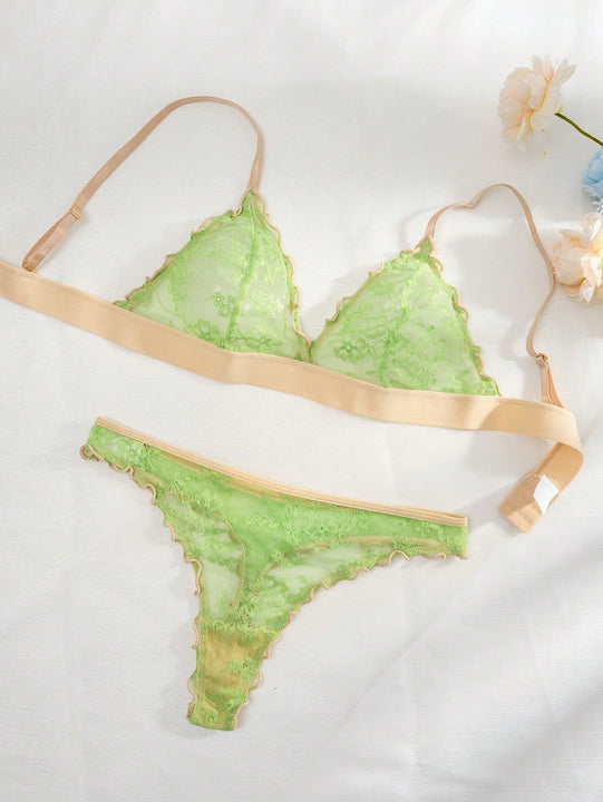 Conjunto de ropa interior verde fluorescente para mujeres con encaje transpirable y copa de triangulo inalambrico comodo de 2 piezas con bordes ondulados, que incluye bragas