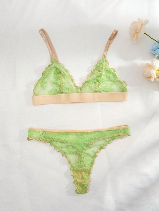 Conjunto de ropa interior verde fluorescente para mujeres con encaje transpirable y copa de triangulo inalambrico comodo de 2 piezas con bordes ondulados, que incluye bragas