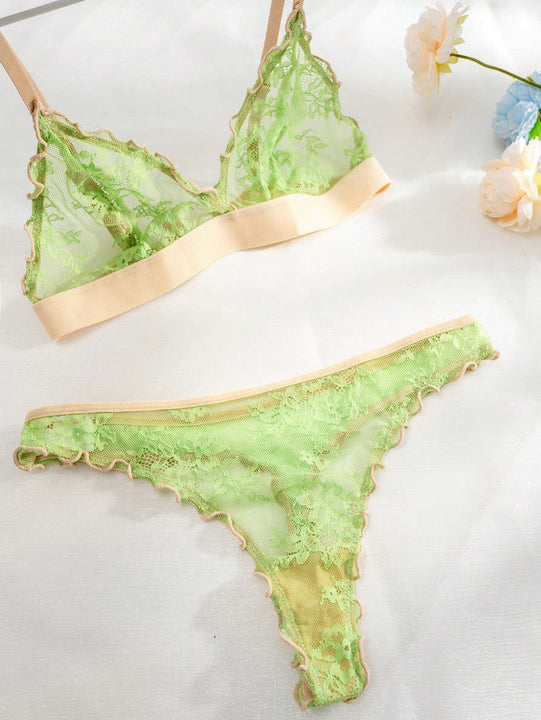 Conjunto de ropa interior verde fluorescente para mujeres con encaje transpirable y copa de triangulo inalambrico comodo de 2 piezas con bordes ondulados, que incluye Tangas