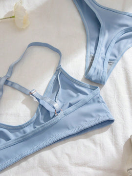 Conjunto de lenceria de 6 piezas con sujetador cruzado y tanga de la coleccion romantica