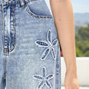 Forever 21 Jeans informales de pierna ancha con bordado grafico estilo resort