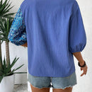 Camisa informal de manga corta con estampado azul empalmado
