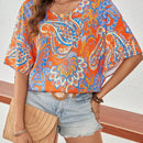 Camisa casual con cuello en V y estampado por todo el Body, de verano