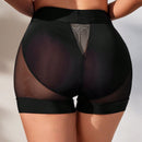 Pantalones cortos de mujer"} (Note: The term "boyshorts" is used in English as a style of women's underwear, but there is not a direct equivalent in Spanish. "Pantalones cortos de mujer