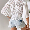 Camisa de mujer con encaje impreso de moda y mangas medias con pliegues
